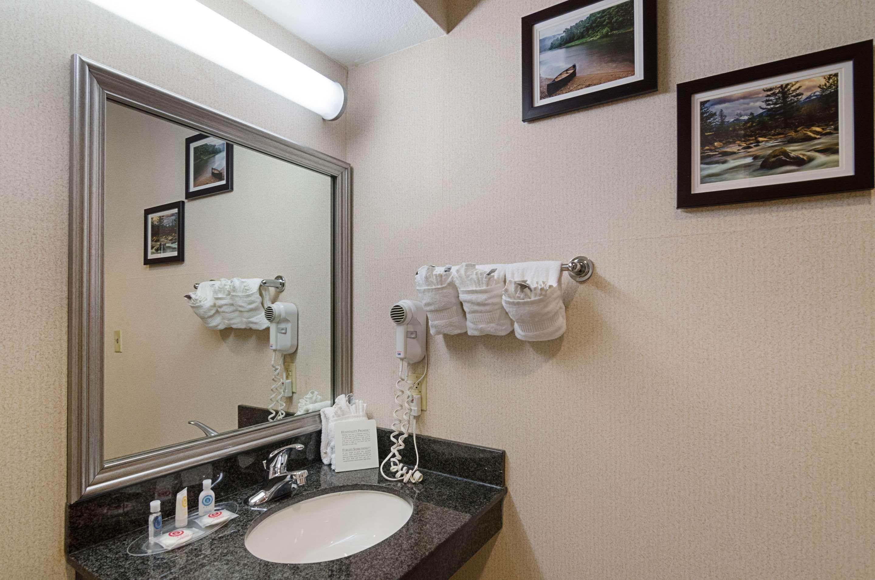 Quality Suites Springdale West I-49 Extérieur photo