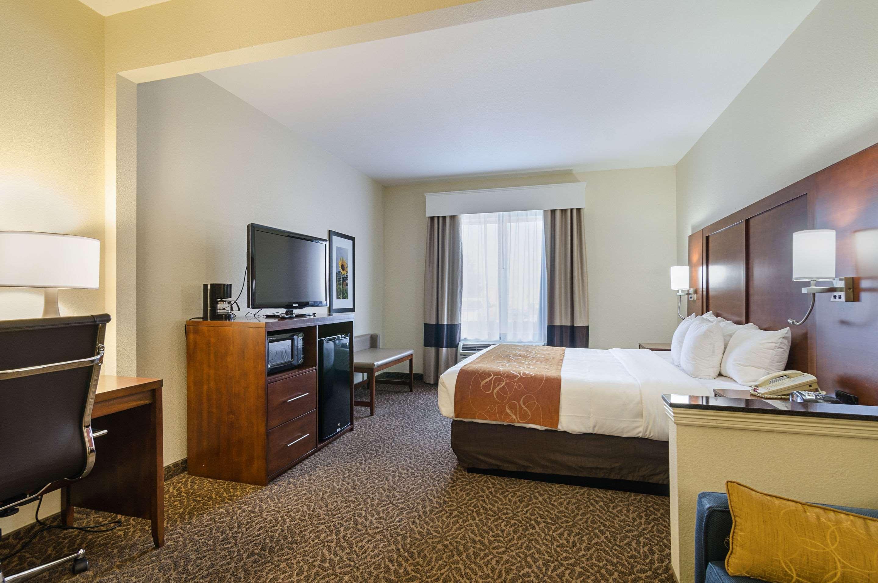 Quality Suites Springdale West I-49 Extérieur photo