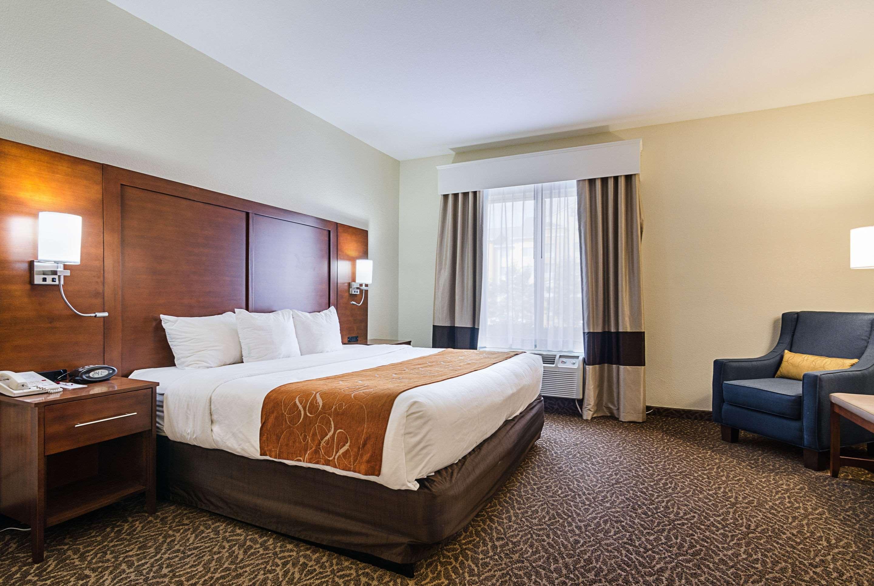 Quality Suites Springdale West I-49 Extérieur photo